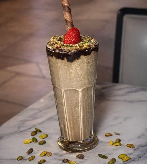 Shakes